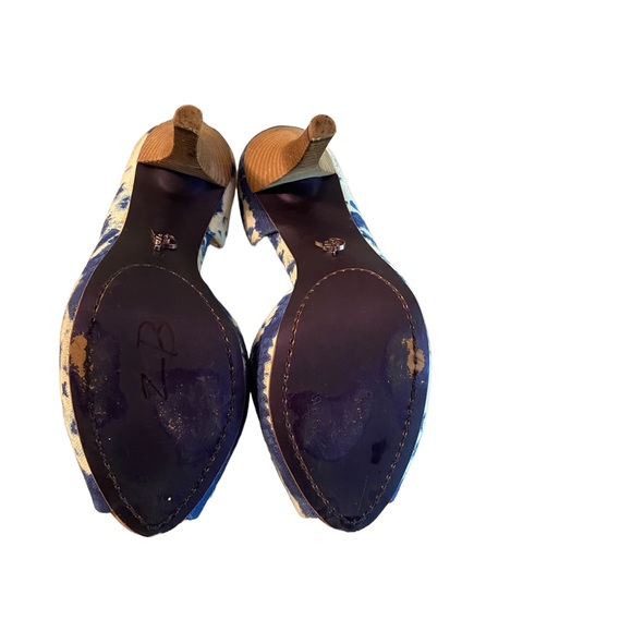 Rachel Rachel Roy Tie Dye Denim Open Toe Pumps - Picture 5 of 6